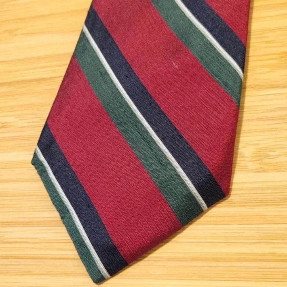 3/$25 Kenneth Gordon New Orleans Striped Silk Tie - Picture 2 of 5